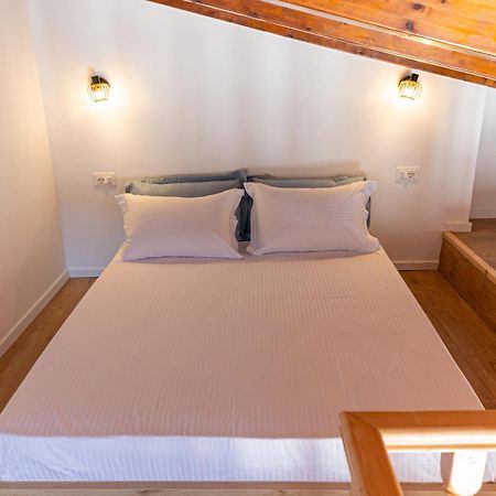 De Sol Hotell Himare Eksteriør bilde