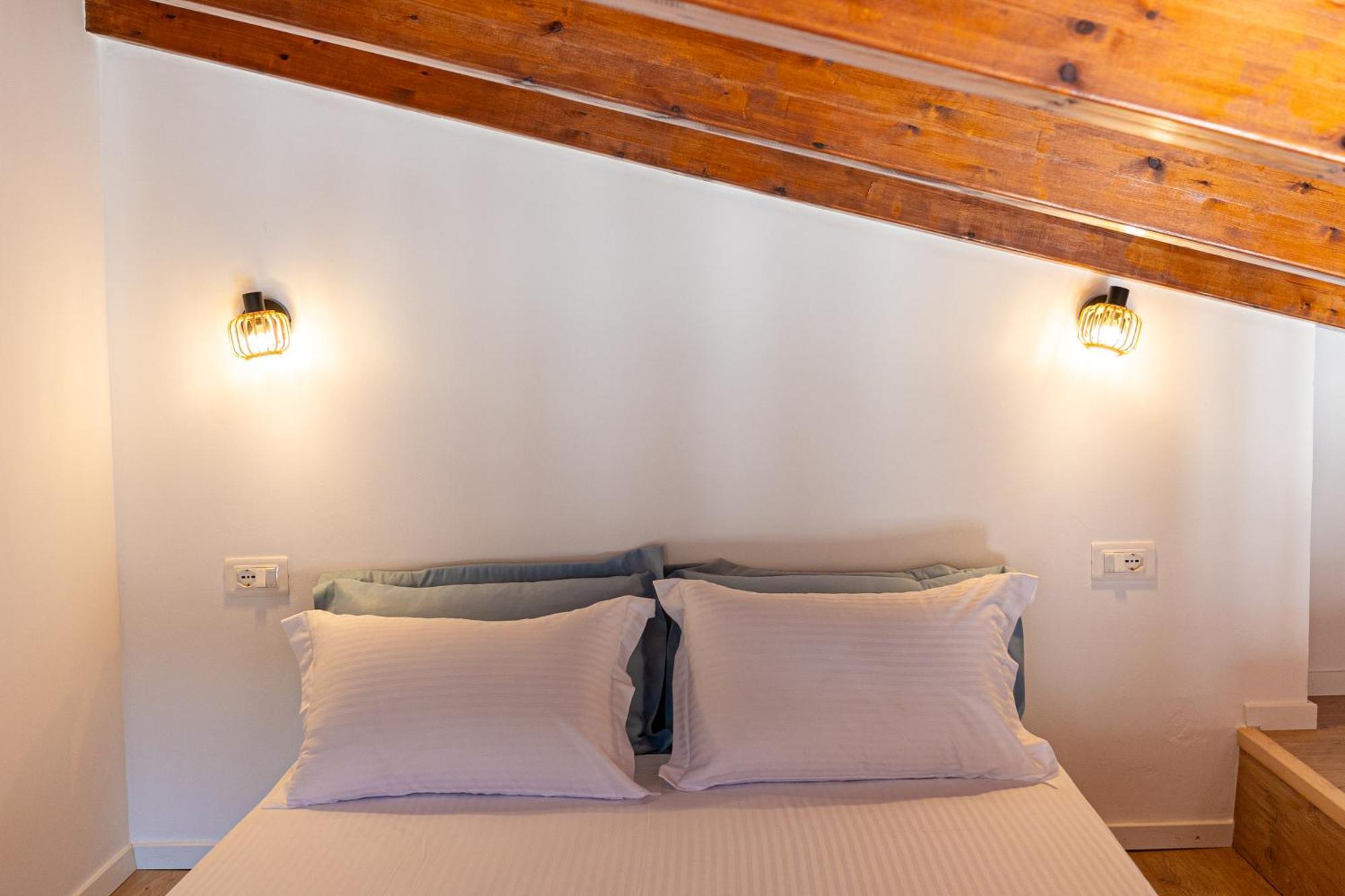 De Sol Hotell Himare Eksteriør bilde